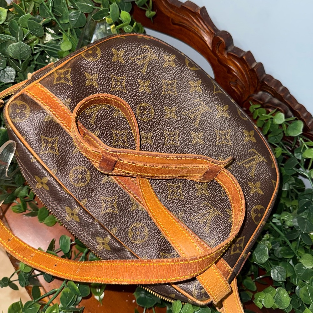 Louis Vuitton Monogram Crossbody Bag in Brown and Tan - Picture 11 of 13